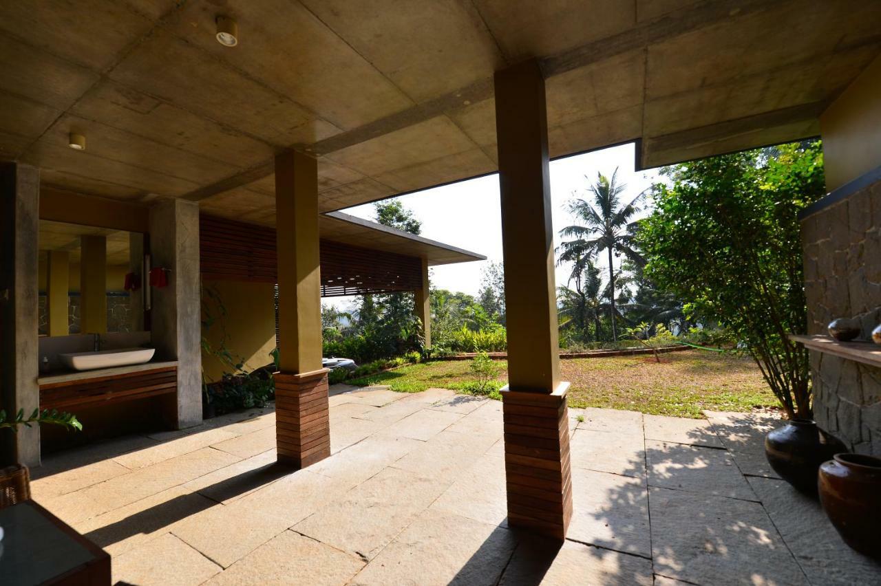 Homestay Namaha Meppadi ภายนอก รูปภาพ